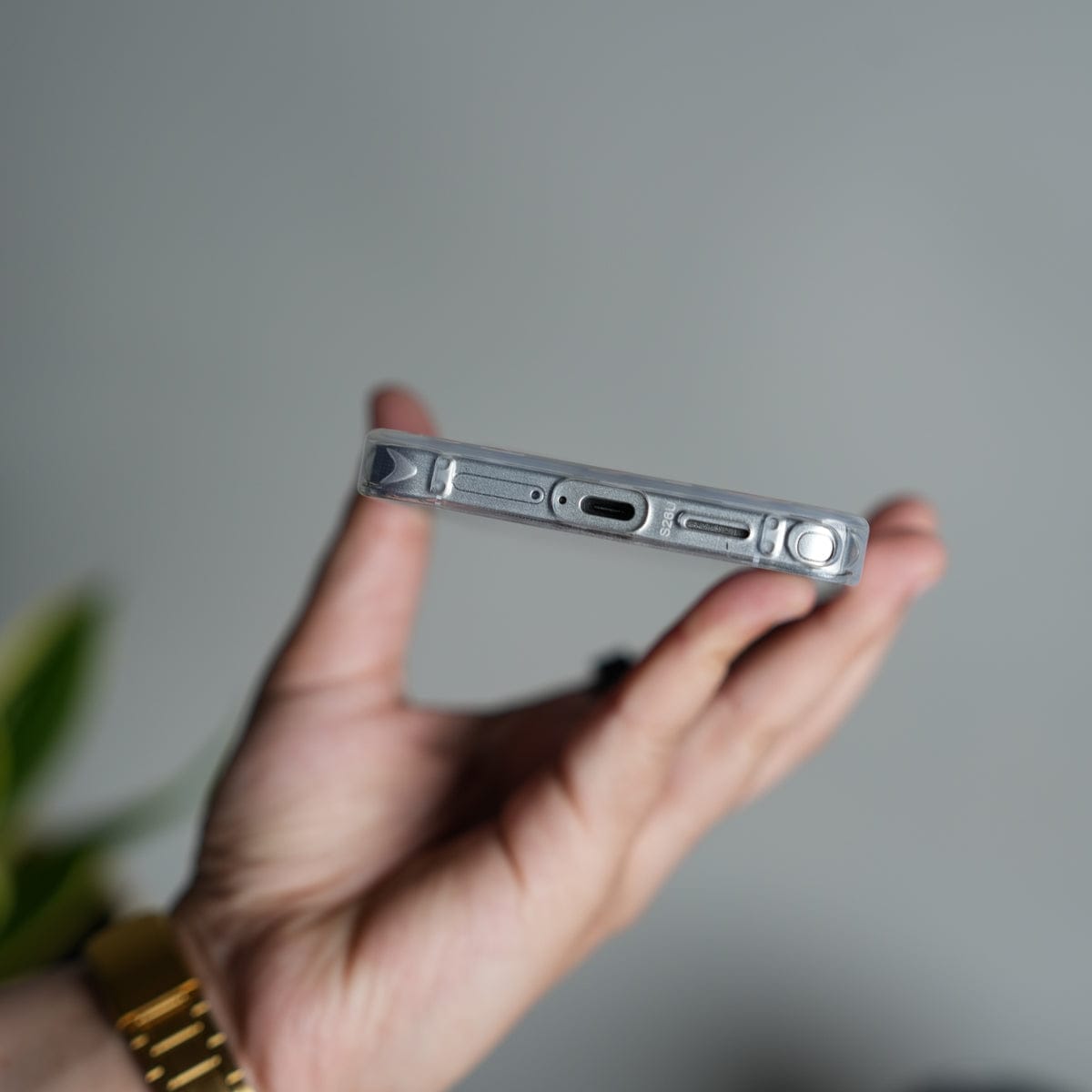 Galaxy S26 Ultra frosted Cream Leopard Spots Case